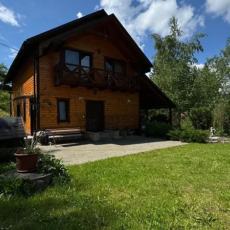 Holiday home біля річки Mykulychyn