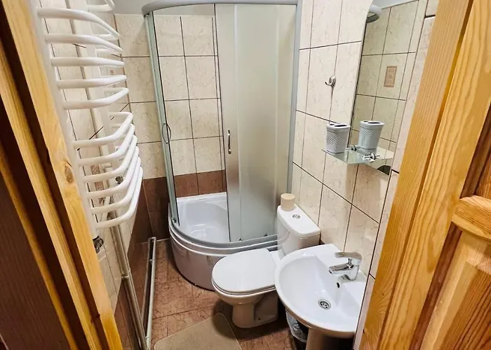בית נופש біля річки מיקוליצ'ין